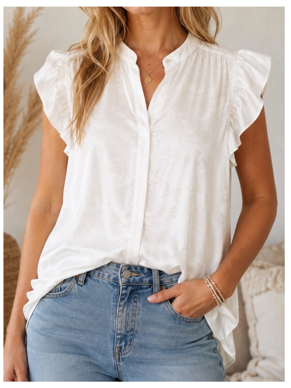 🟠NWT UMGEE Ruffle Sleeve Silky Top w/Mandarin Collar & Embossed Horses in White